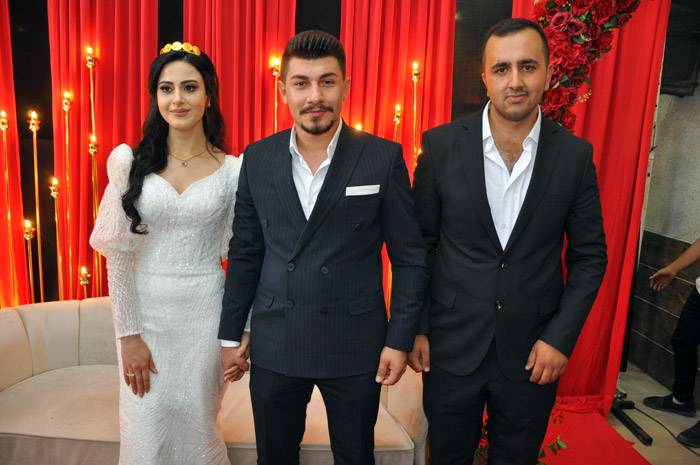 Öner ve Baykal Ailesinin mutlu günü 70