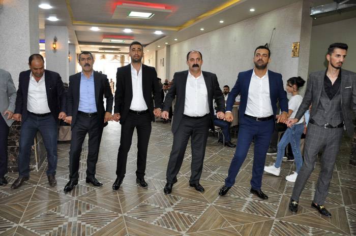 Öner ve Baykal Ailesinin mutlu günü 85