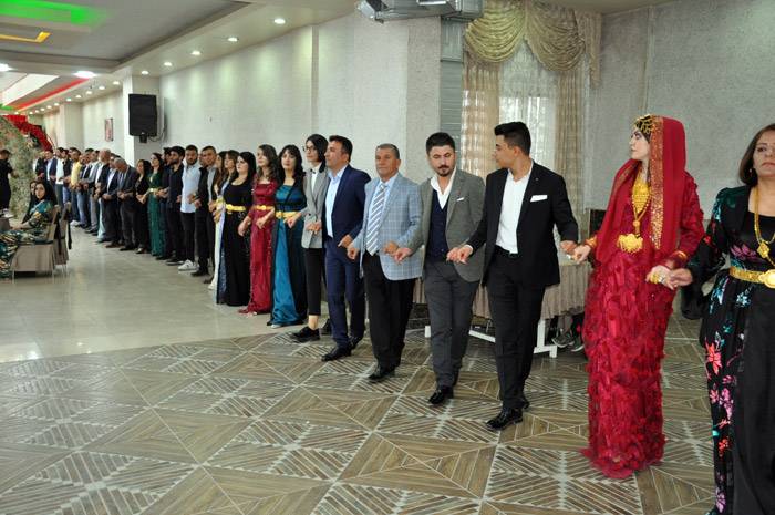 Öner ve Baykal Ailesinin mutlu günü 88