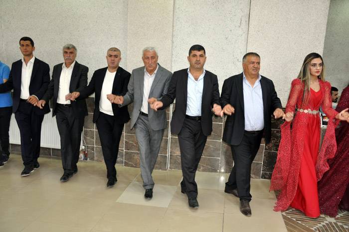 Öner ve Baykal Ailesinin mutlu günü 95