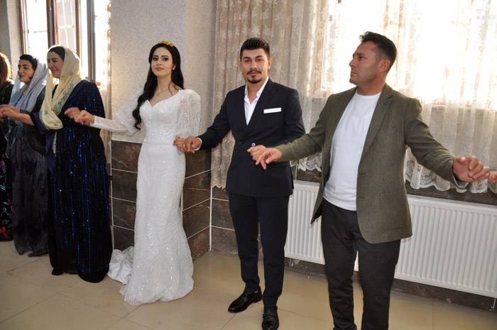 Öner ve Baykal Ailesinin mutlu günü 97