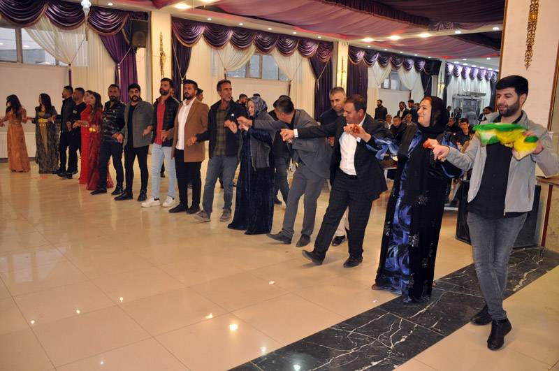 Yüksekova Düğünleri 18 Ekim - 10 Kasım 77