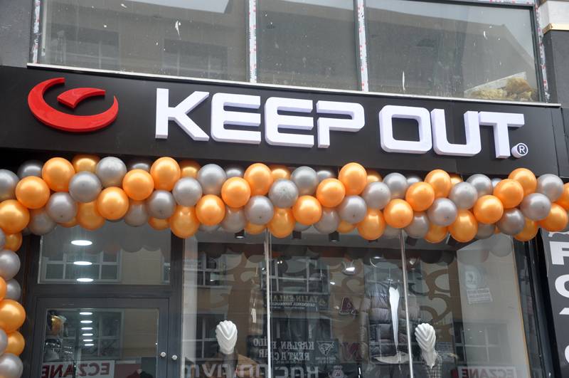 Yüksekova'da 'Keep Out' İsimli iş Yeri Açıldı 14