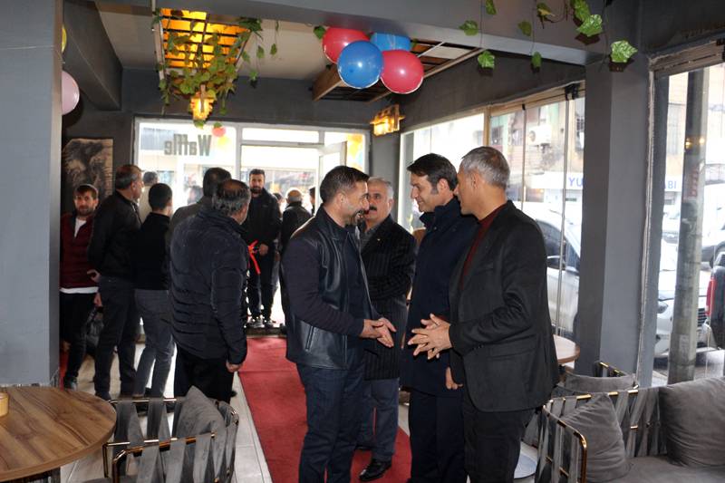 Yüksekova'da 'Mois Cafe' İsimli iş Yeri Açıldı 2