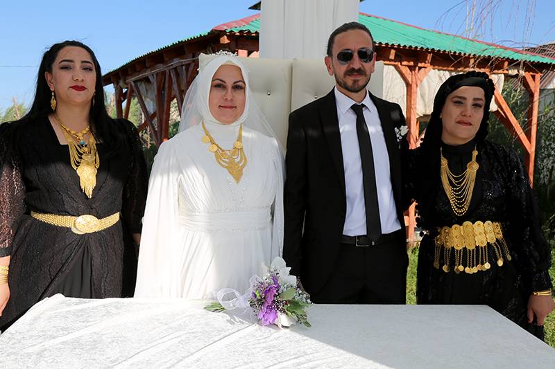 Yüksekova Düğünleri (Haziran - Temmuz ) 91