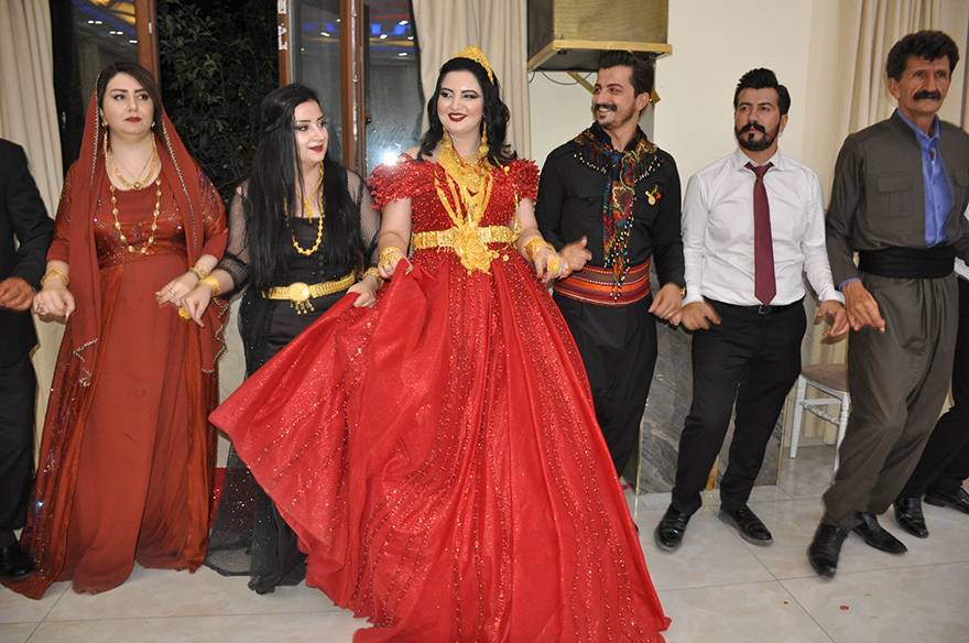 Yüksekova Düğünleri (07-13) Ağustos 54