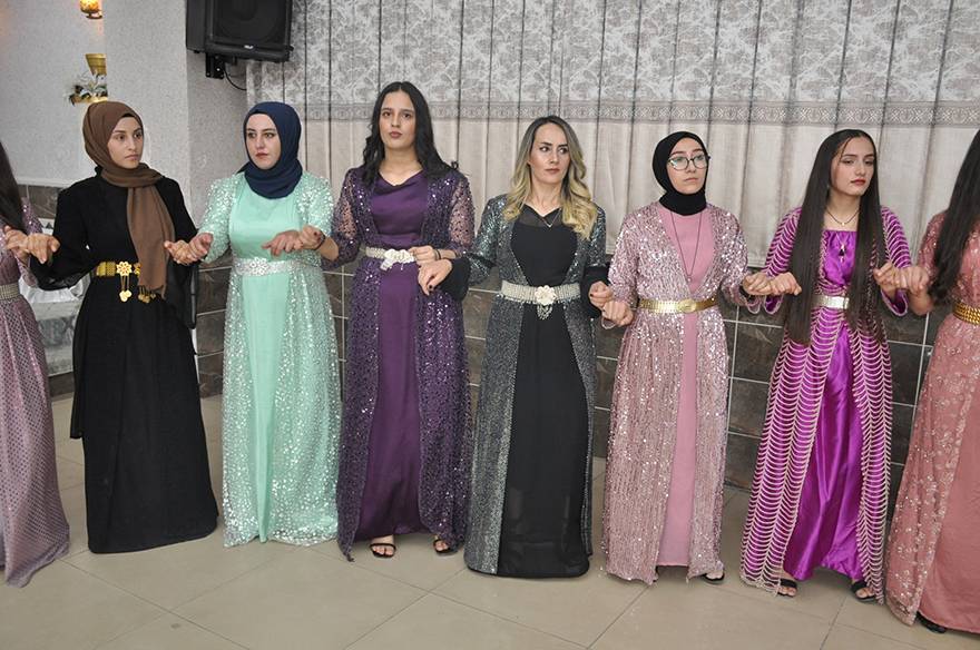 Yüksekova Düğünleri (07-13) Ağustos 83