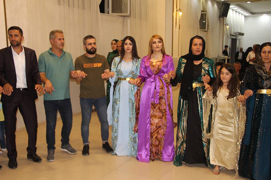 Yüksekova Düğünleri (07-13) Ağustos 94