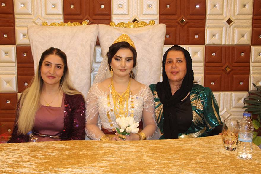 Yüksekova Düğünleri (07-13) Ağustos 98