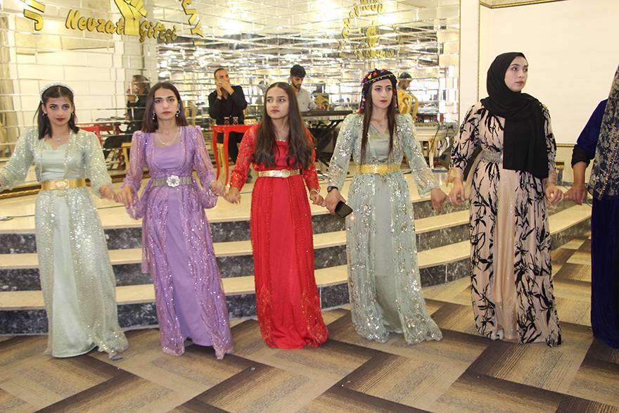 Yüksekova Düğünleri (14-20) Ağustos 70