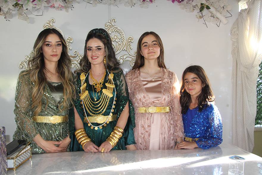 Yüksekova Düğünleri (14-20) Ağustos 77
