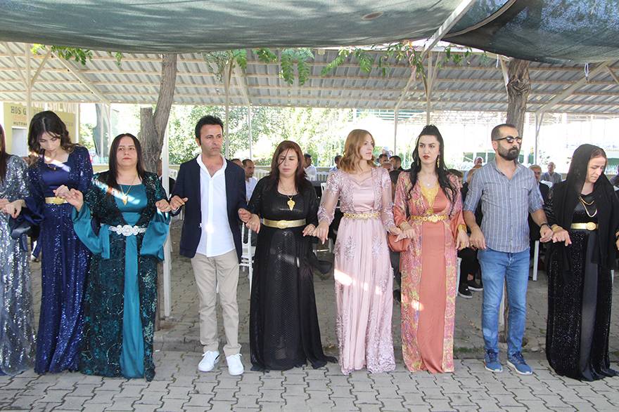 Yüksekova Düğünleri (04-17) Eylül 69