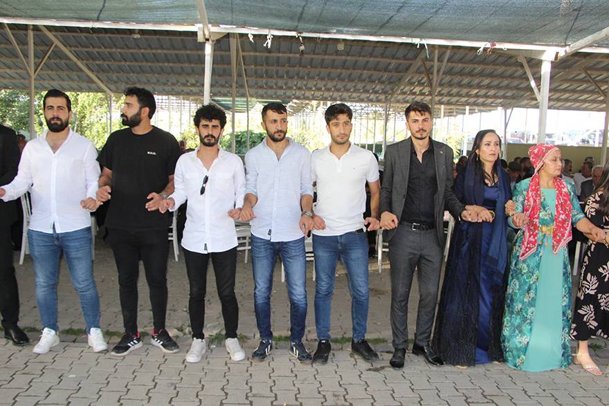 Yüksekova Düğünleri (04-17) Eylül 73