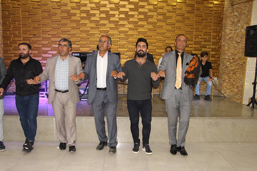 Yüksekova Düğünleri (04-17) Eylül 84