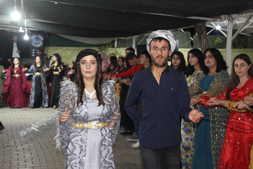 Yüksekova Düğünleri (07-29) Ekim 98