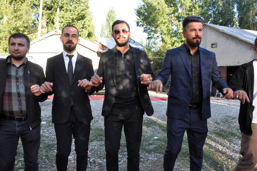 Yüksekova Düğünleri Ekim - Kasım ayı düğünleri 101