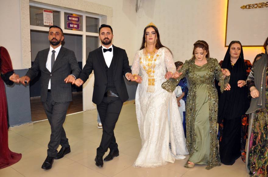 Yüksekova Düğünleri Ekim - Kasım ayı düğünleri 126