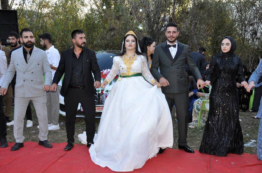 Yüksekova Düğünleri Ekim - Kasım ayı düğünleri 143