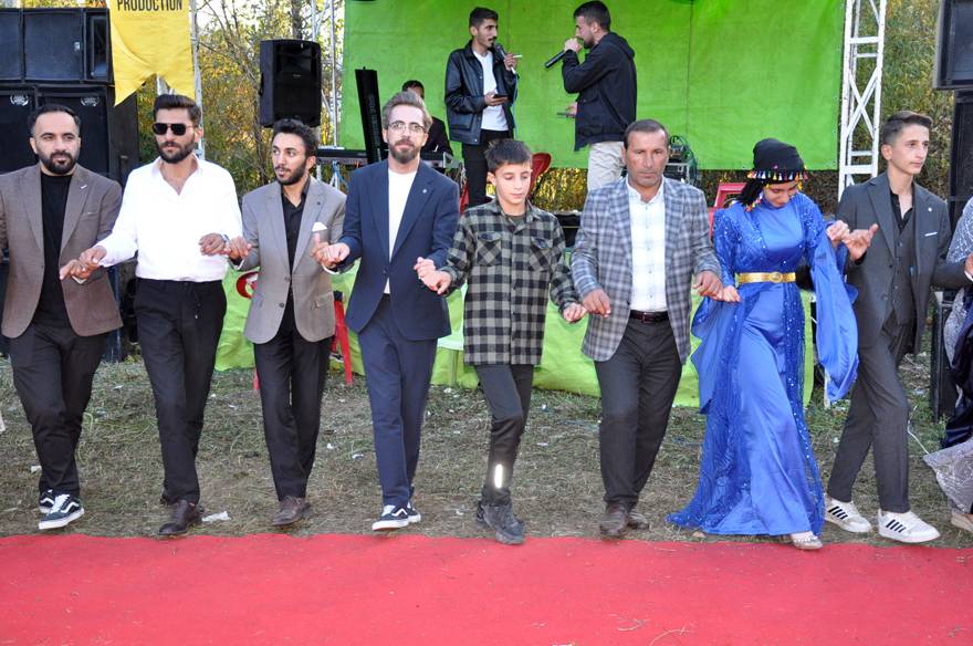 Yüksekova Düğünleri Ekim - Kasım ayı düğünleri 145