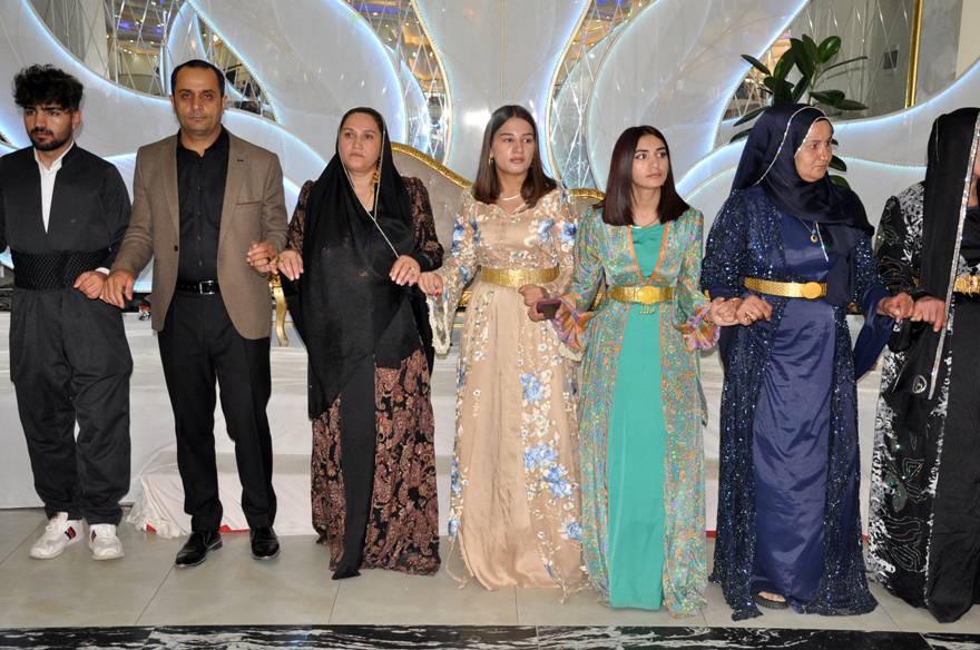 Yüksekova Düğünleri Ekim - Kasım ayı düğünleri 180