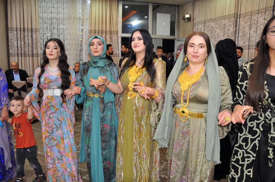 Yüksekova Düğünleri Ekim - Kasım ayı düğünleri 92