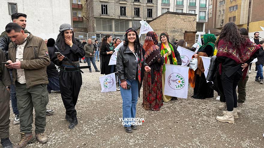 Yüksekova'da Newroz Kutlamaları 10 Yıl Sonra Yeniden Eski Cilo Saha 24