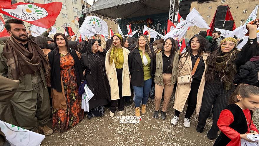 Yüksekova'da Newroz Kutlamaları 10 Yıl Sonra Yeniden Eski Cilo Saha 25