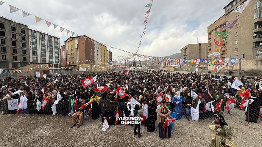 Yüksekova'da Newroz Kutlamaları 10 Yıl Sonra Yeniden Eski Cilo Saha 29