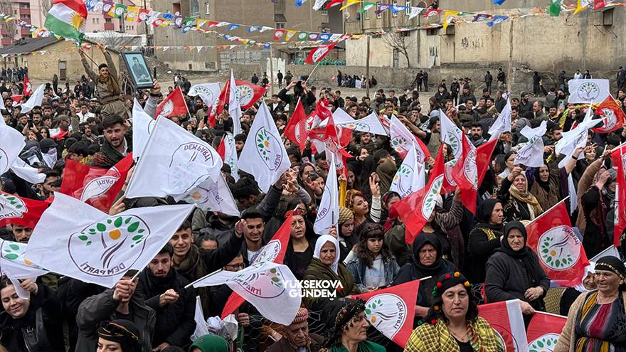 Yüksekova'da Newroz Kutlamaları 10 Yıl Sonra Yeniden Eski Cilo Saha 31