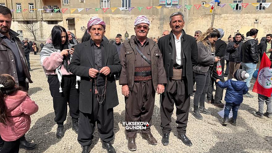 Yüksekova'da Newroz Kutlamaları 10 Yıl Sonra Yeniden Eski Cilo Saha 32