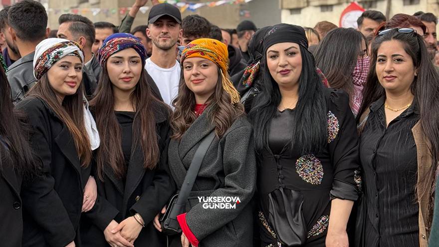 Yüksekova'da Newroz Kutlamaları 10 Yıl Sonra Yeniden Eski Cilo Saha 36