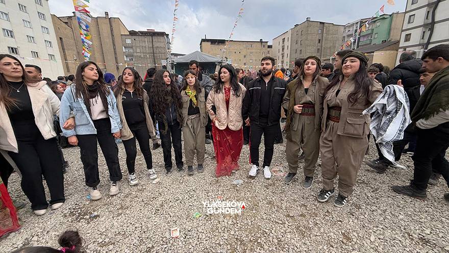 Yüksekova'da Newroz Kutlamaları 10 Yıl Sonra Yeniden Eski Cilo Saha 59
