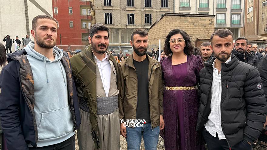 Yüksekova'da Newroz Kutlamaları 10 Yıl Sonra Yeniden Eski Cilo Saha 63