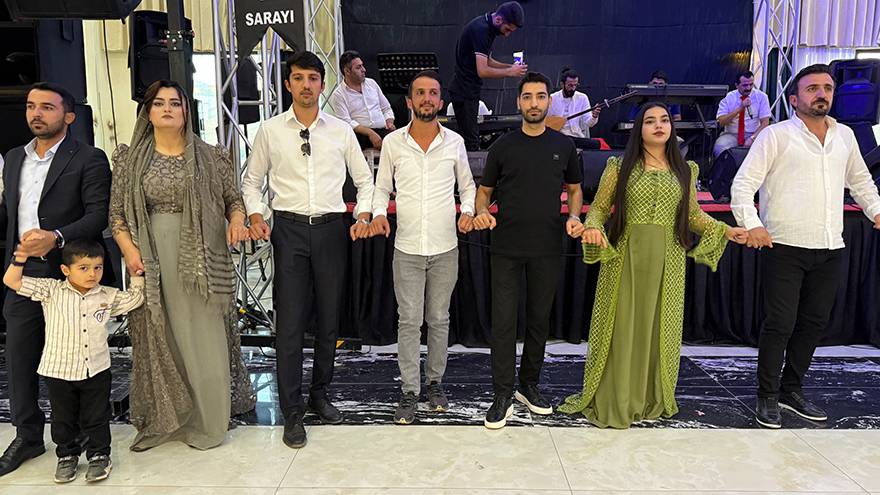 Yüksekova’da Arslan Ailesinin Mutlu Günü 100