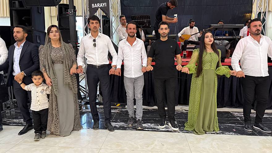 Yüksekova’da Arslan Ailesinin Mutlu Günü 101