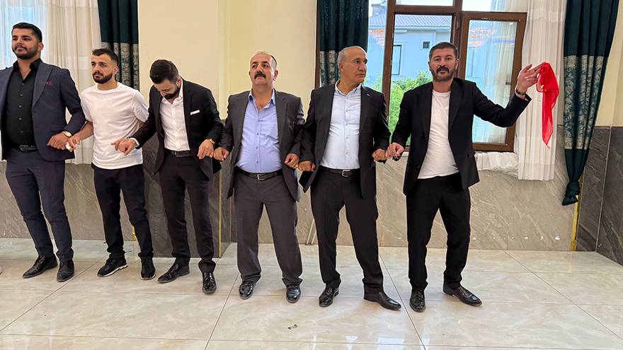 Yüksekova’da Arslan Ailesinin Mutlu Günü 120