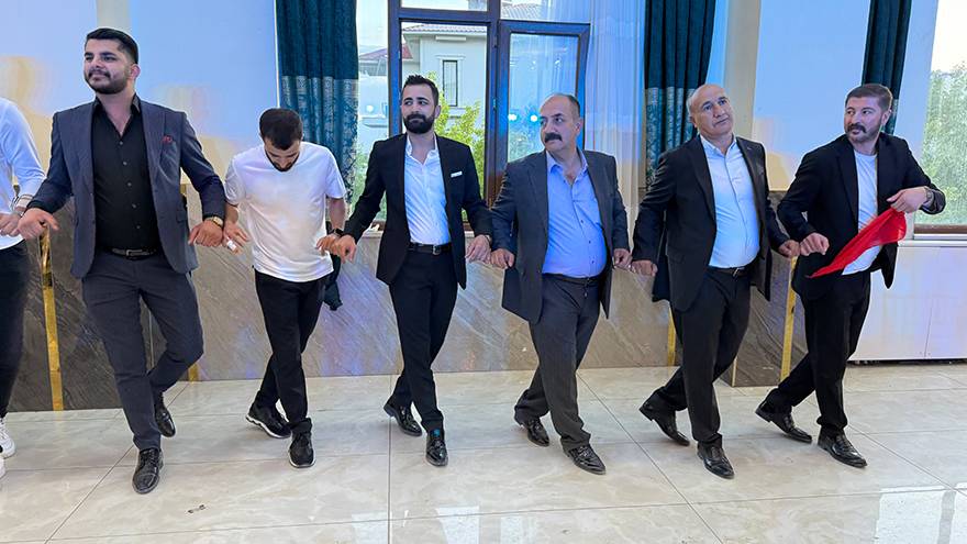 Yüksekova’da Arslan Ailesinin Mutlu Günü 123