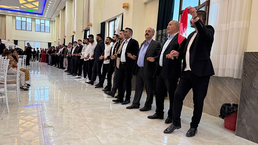 Yüksekova’da Arslan Ailesinin Mutlu Günü 125