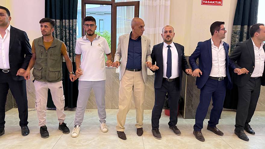 Yüksekova’da Arslan Ailesinin Mutlu Günü 133