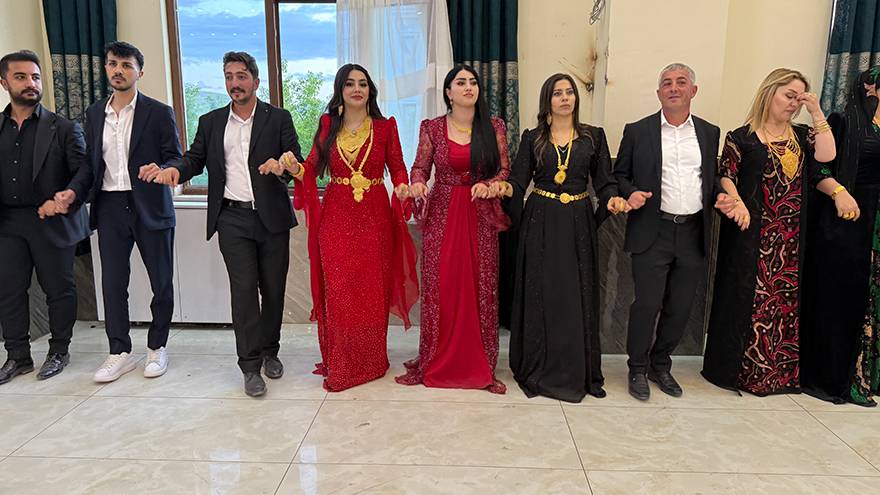 Yüksekova’da Arslan Ailesinin Mutlu Günü 138