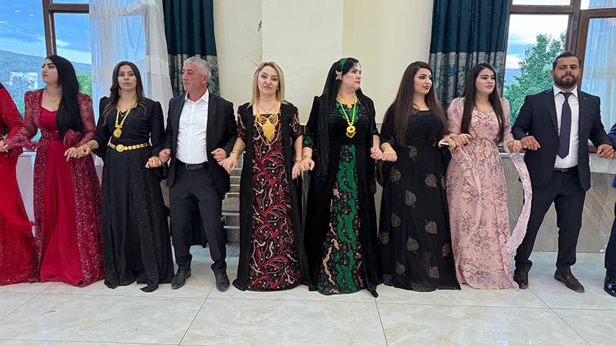 Yüksekova’da Arslan Ailesinin Mutlu Günü 139