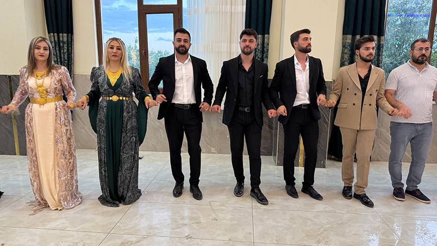 Yüksekova’da Arslan Ailesinin Mutlu Günü 148