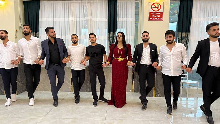 Yüksekova’da Arslan Ailesinin Mutlu Günü 158