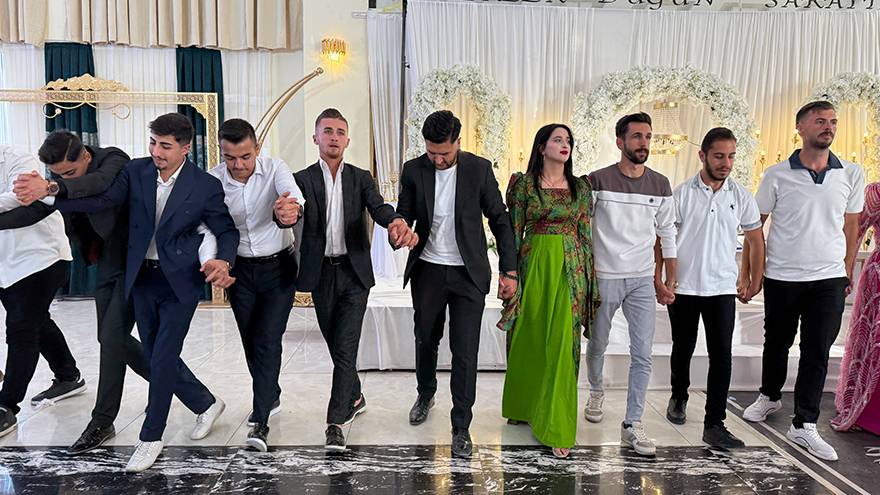 Yüksekova’da Arslan Ailesinin Mutlu Günü 17