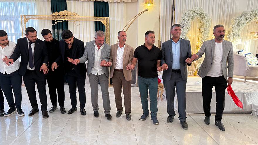 Yüksekova’da Arslan Ailesinin Mutlu Günü 25