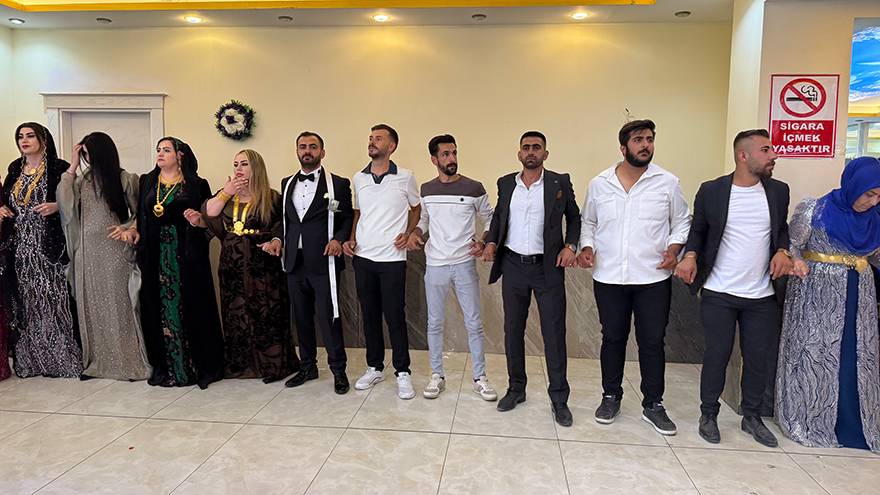 Yüksekova’da Arslan Ailesinin Mutlu Günü 40