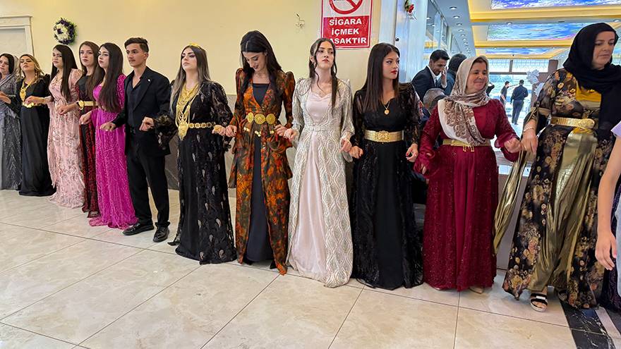 Yüksekova’da Arslan Ailesinin Mutlu Günü 59