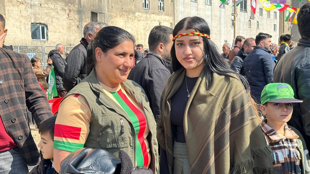 Yüksekova'da Newroz Kutlandı 13