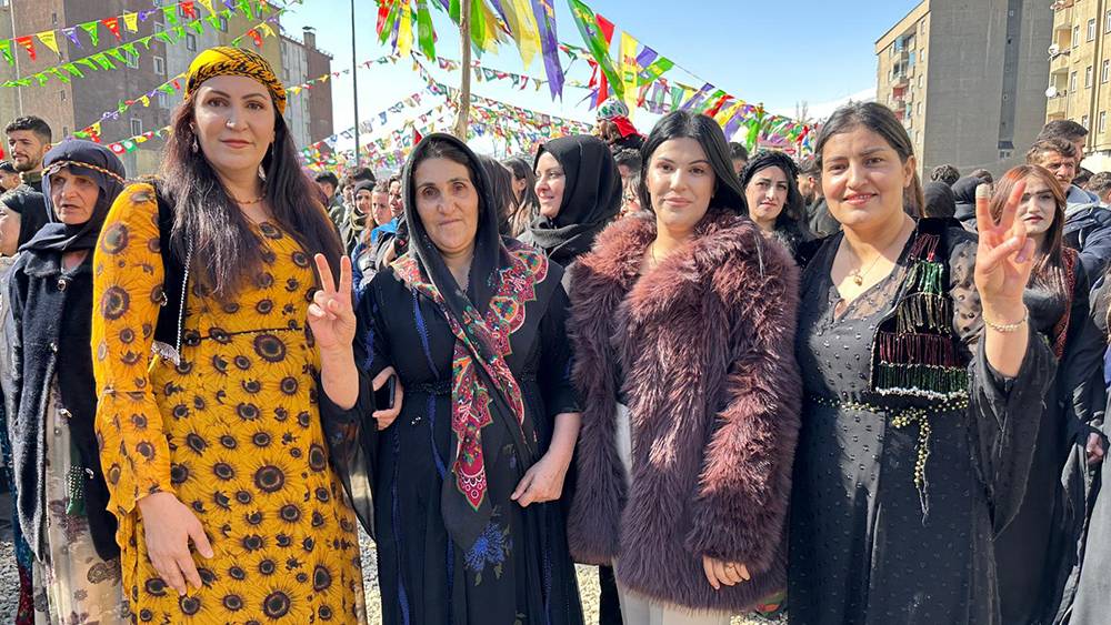 Yüksekova'da Newroz Kutlandı 33