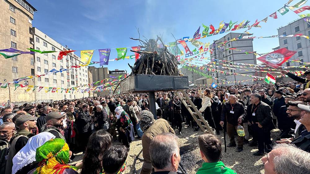 Yüksekova'da Newroz Kutlandı 44